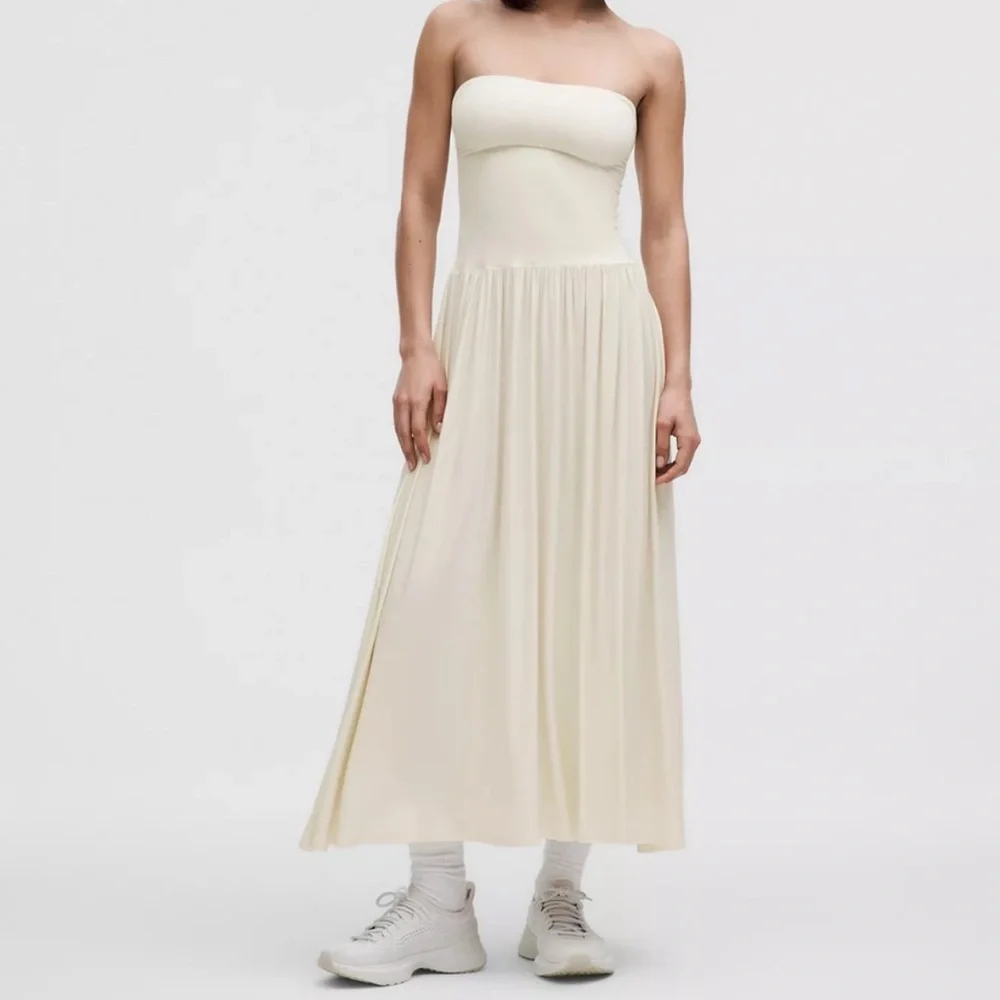 ruffle satin maxi dress Satin V-Neck Ruffle Tier Maxi Dress for Evenings – Golden Atelier